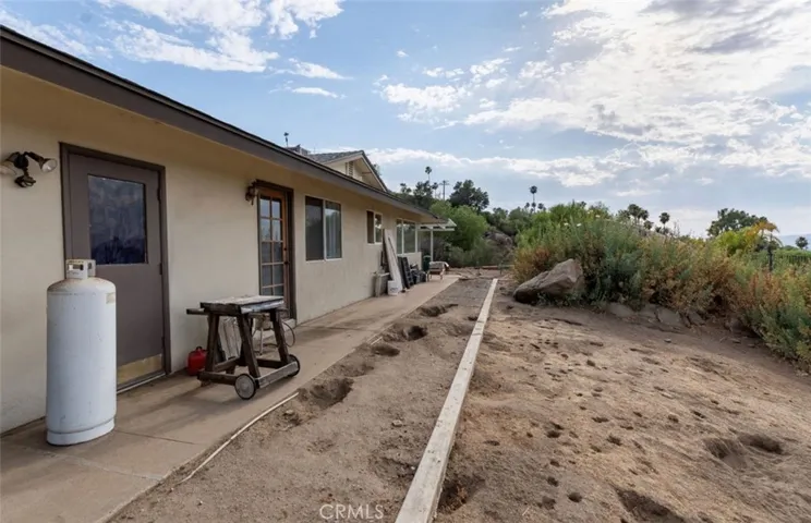27531 Big Springs Ranch, Hemet, California 92544