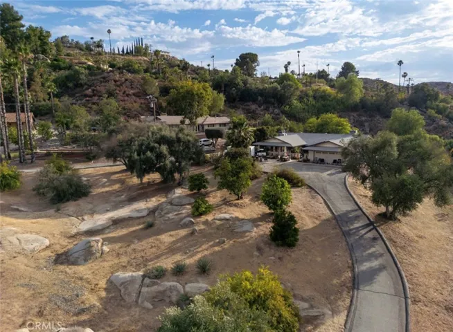 27531 Big Springs Ranch, Hemet, California 92544