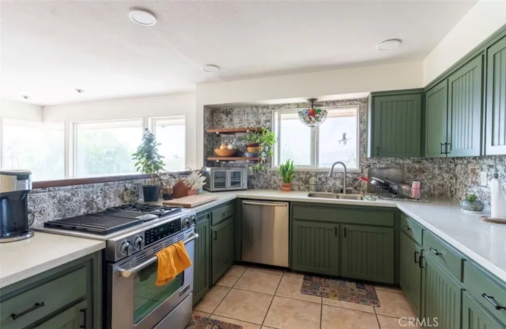 27531 Big Springs Ranch, Hemet, California 92544