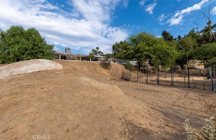 27531 Big Springs Ranch, Hemet, California 92544