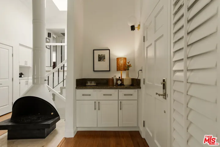4730 Ben Avenue 11, Valley Village, California 91607