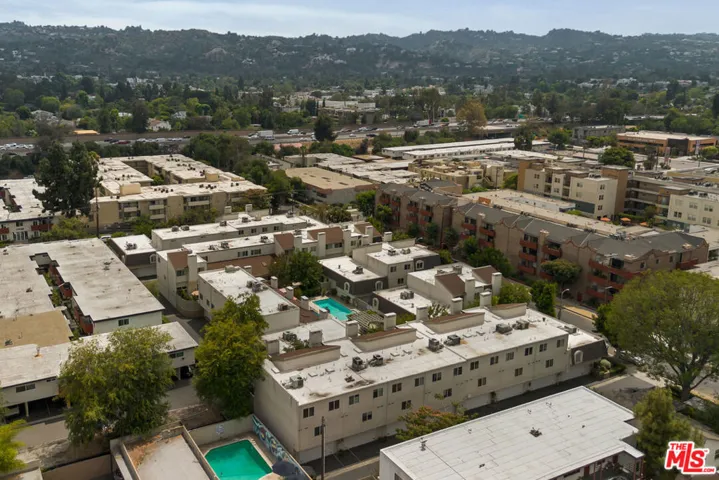 4730 Ben Avenue 11, Valley Village, California 91607