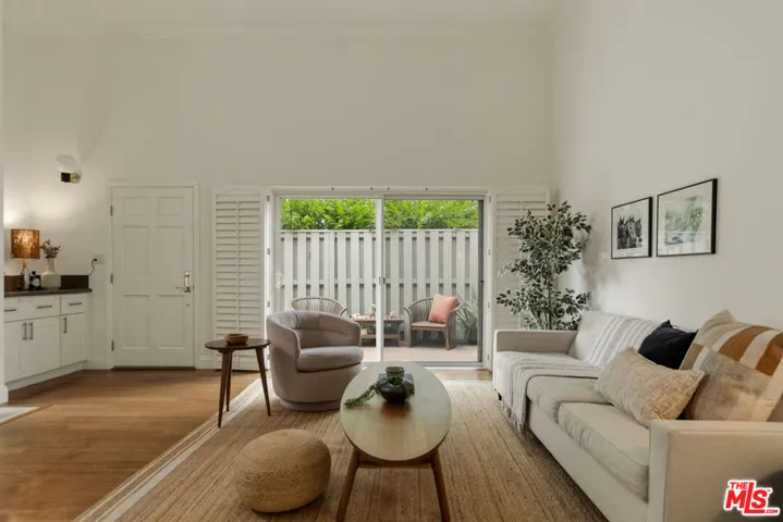 4730 Ben Avenue 11, Valley Village, California 91607