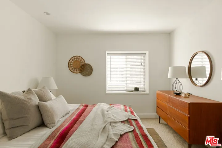 4730 Ben Avenue 11, Valley Village, California 91607
