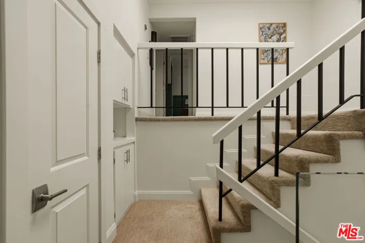 4730 Ben Avenue 11, Valley Village, California 91607