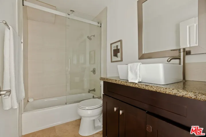 4730 Ben Avenue 11, Valley Village, California 91607