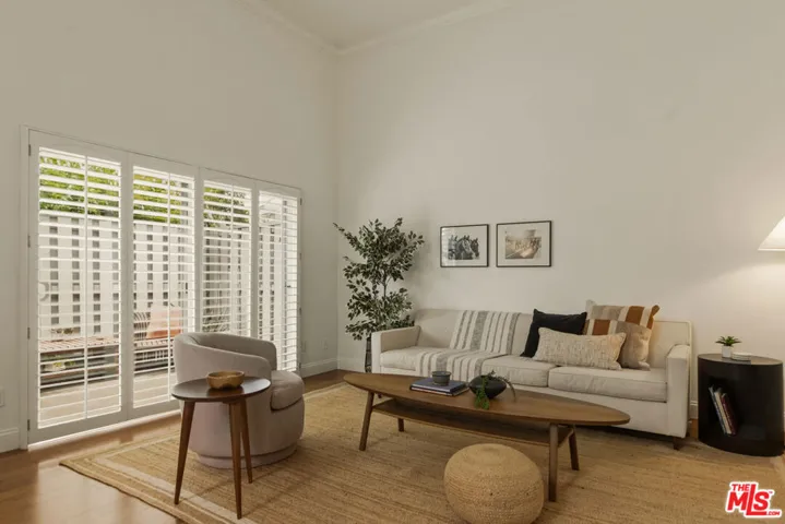 4730 Ben Avenue 11, Valley Village, California 91607