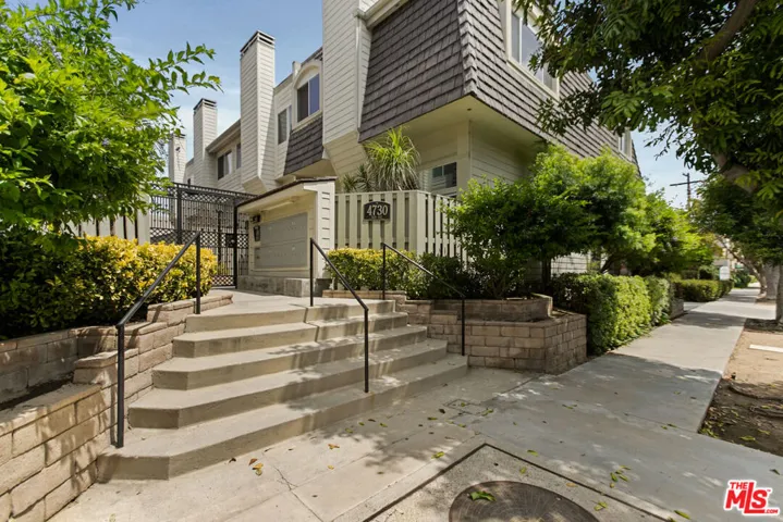 4730 Ben Avenue 11, Valley Village, California 91607