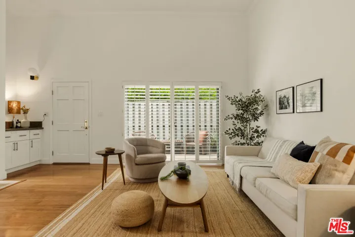 4730 Ben Avenue 11, Valley Village, California 91607