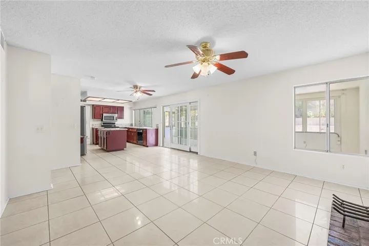 14639 Stallion, Victorville, California 92392