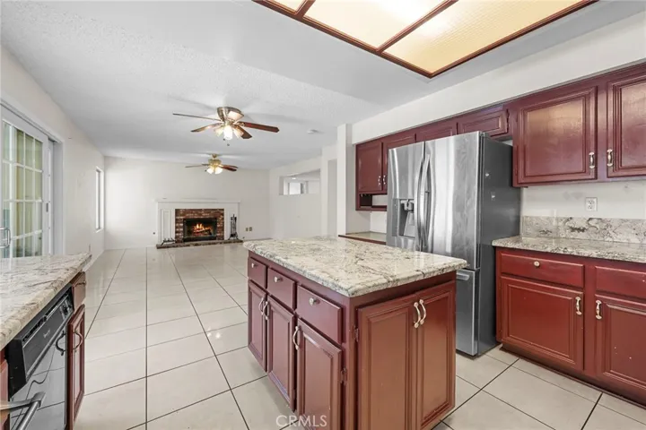 14639 Stallion, Victorville, California 92392