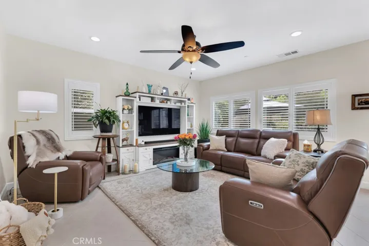 13995 Burdock Drive, Moorpark, California 93021