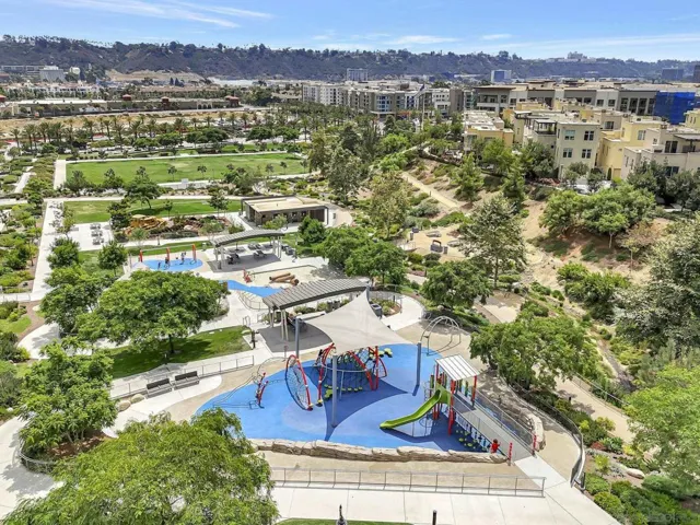 2432 Via Alta, San Diego, California 92108