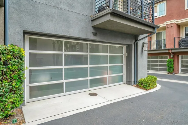 2432 Via Alta, San Diego, California 92108