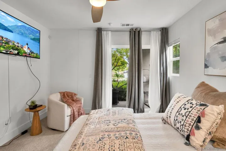 2432 Via Alta, San Diego, California 92108