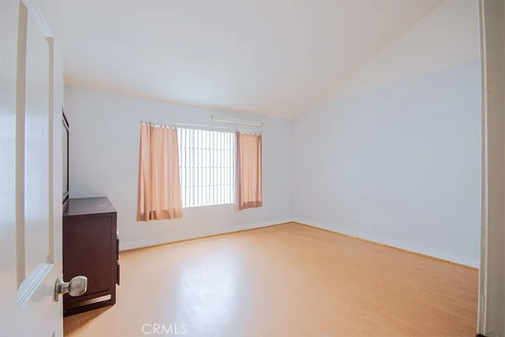 8065 Presidential Way, Midway City, California 92655