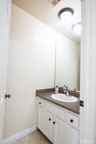 8065 Presidential Way, Midway City, California 92655