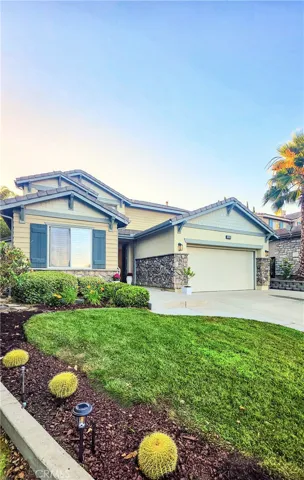Drought Tolerant front yard landscaping