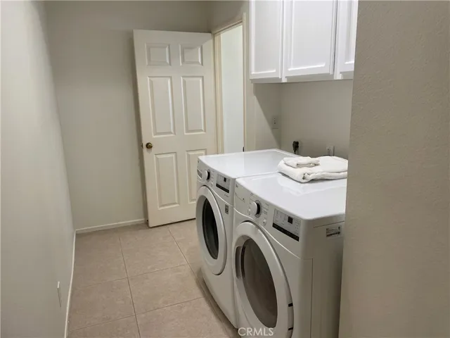 253 Chesterfield 145, Newport Beach, California 92660