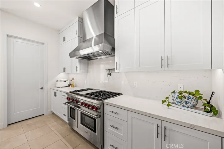 106 Bright Star, Irvine, California 92618
