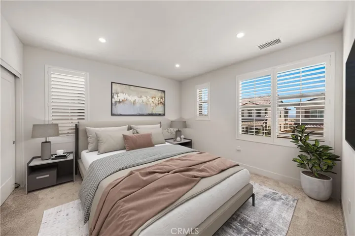 106 Bright Star, Irvine, California 92618