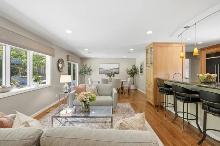 , Burlingame, California 94010