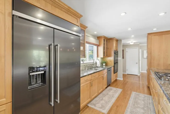 , Burlingame, California 94010