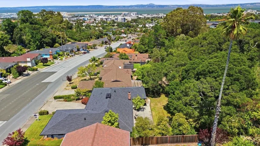 , Burlingame, California 94010