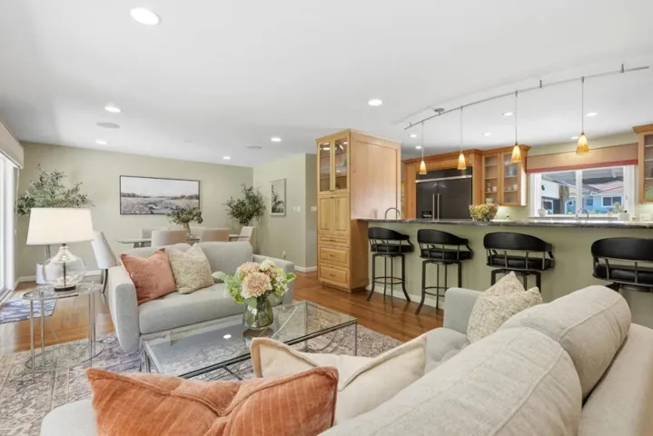 , Burlingame, California 94010