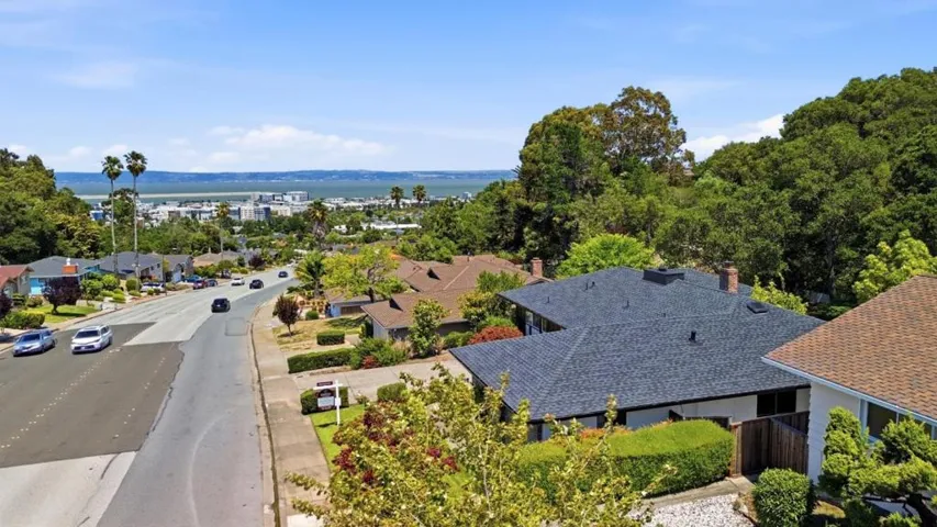 , Burlingame, California 94010