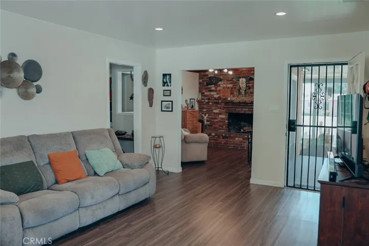 5434 N Oakbank Avenue, Covina, California 91722