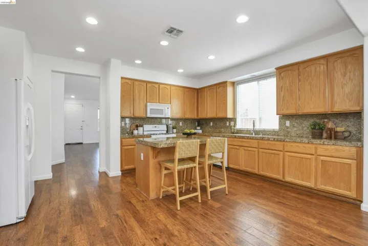 4681 Big Bear Rd, Oakley, California 94561