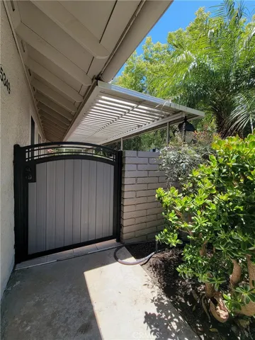 Side gate to the patio.