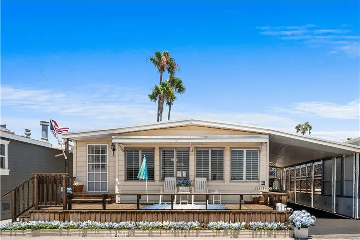 Fabolous front porch views!