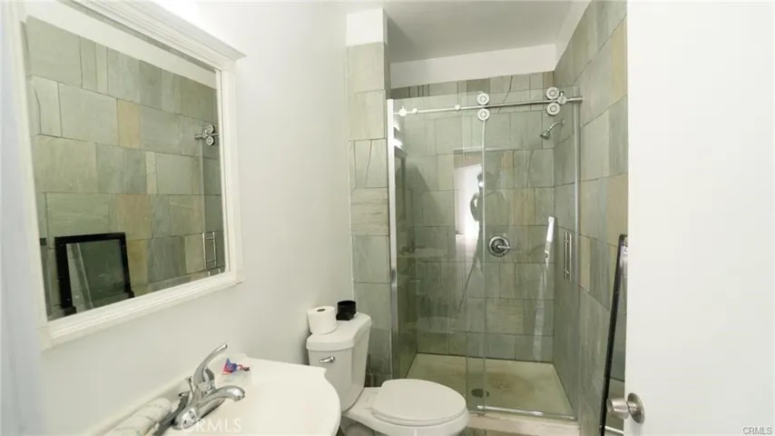 737 S Chicago Street, Los Angeles, California 90023 — photo 4