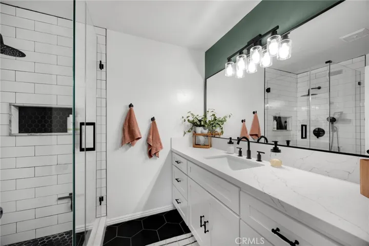 Primary ensuite