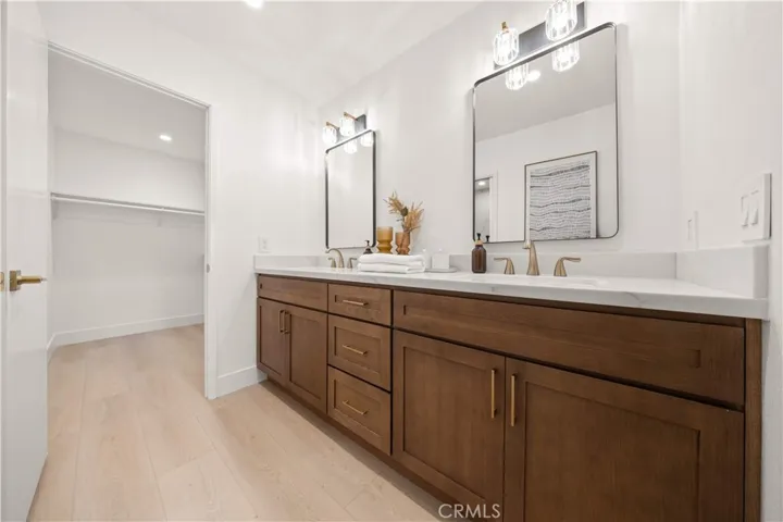 15 Eucalyptus, Irvine, California 92612