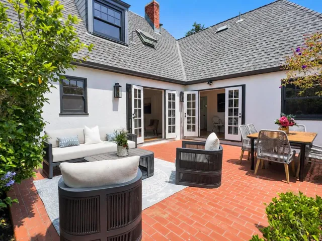 554 Edgewood Road, San Mateo, California 94402