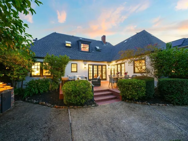 554 Edgewood Road, San Mateo, California 94402