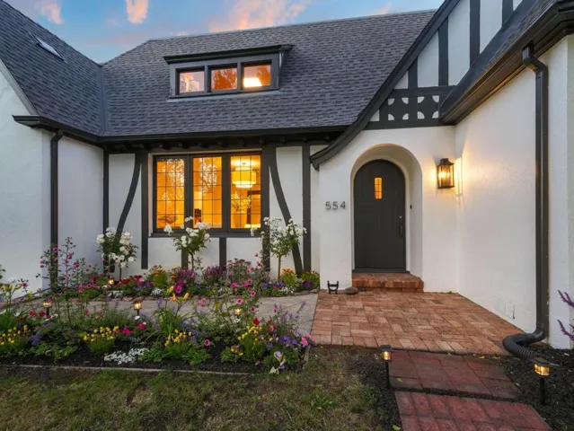554 Edgewood Road, San Mateo, California 94402