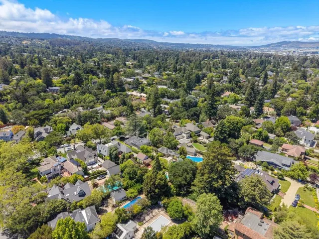 554 Edgewood Road, San Mateo, California 94402