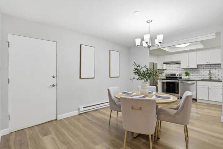 1033 Crestview Drive 110, Mountain View, California 94040