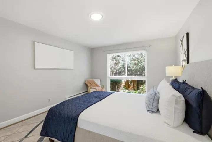 1033 Crestview Drive 110, Mountain View, California 94040