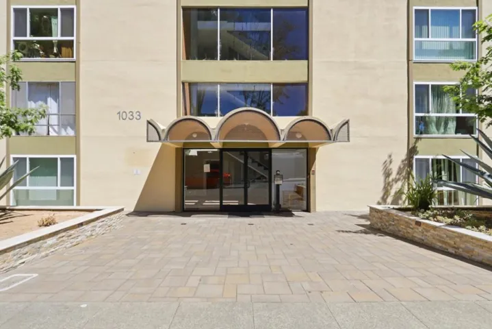 1033 Crestview Drive 110, Mountain View, California 94040