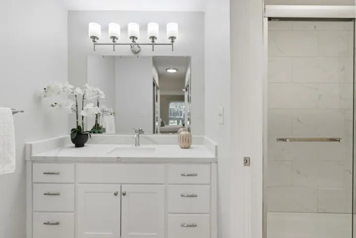 1033 Crestview Drive 110, Mountain View, California 94040
