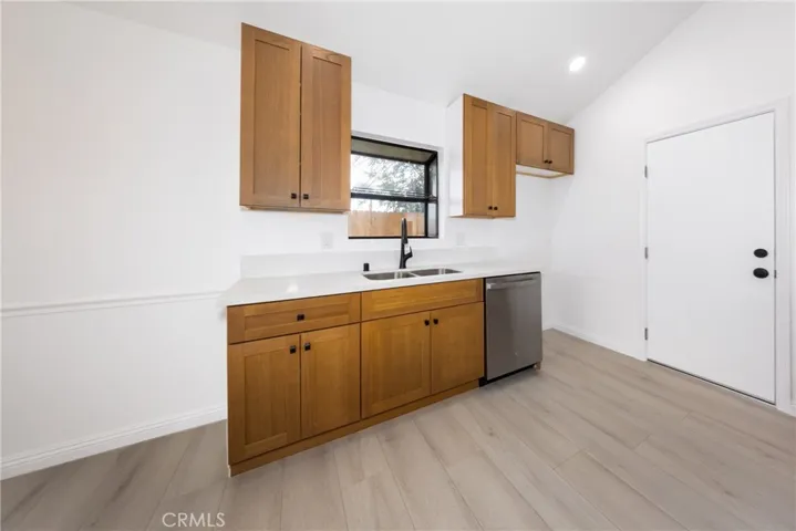 13707 4th, Yucaipa, California 92399