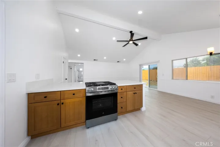 13707 4th, Yucaipa, California 92399