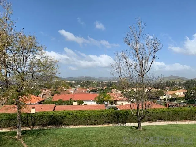 17309 Plaza Maria, San Diego, California 92128