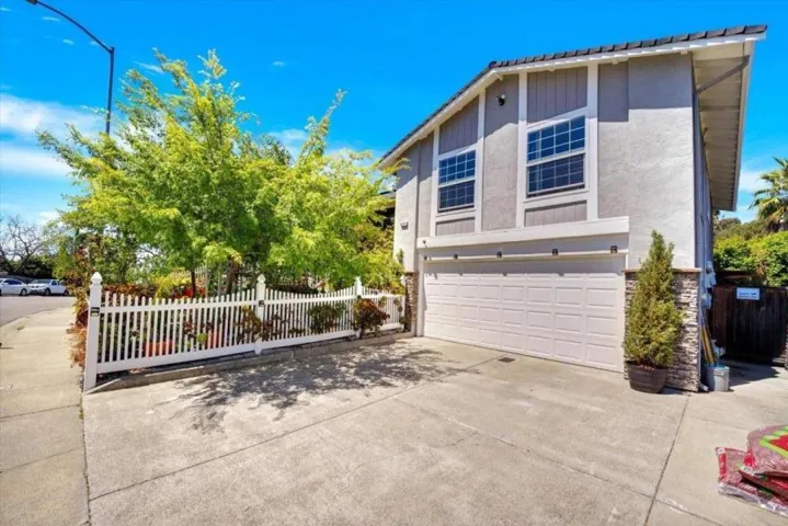 22505 Ralston Place, Hayward, California 94541