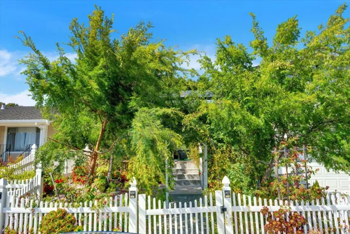 22505 Ralston Place, Hayward, California 94541